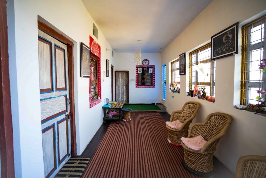 Mastkhal retreat